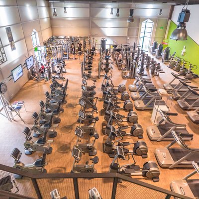 Training im Fitnessstudio von Punch Fitness Essen